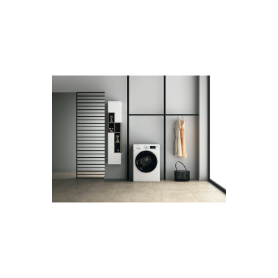 Стиральная машина Whirlpool FFWDB864349BVUA