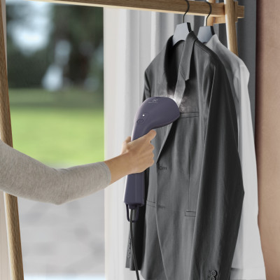 Відпарювач для одягу Electrolux E7HS1-4MN Відпарювач для одягу Electrolux E7HS1-4MN