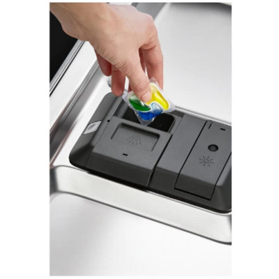 Посудомийна машина Electrolux EMS47320L