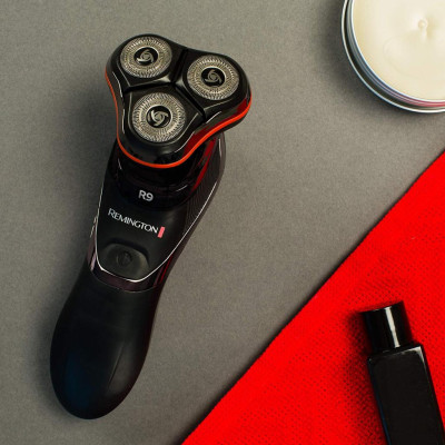 Электробритва Remington R9 (XR1570) Электробритва Remington R9 (XR1570)