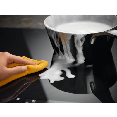 Варочная поверхность Electrolux EIS6648