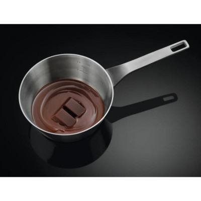 Варочна поверхня Electrolux IPE6440KF