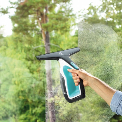 Пылесос Electrolux WS71-4AS